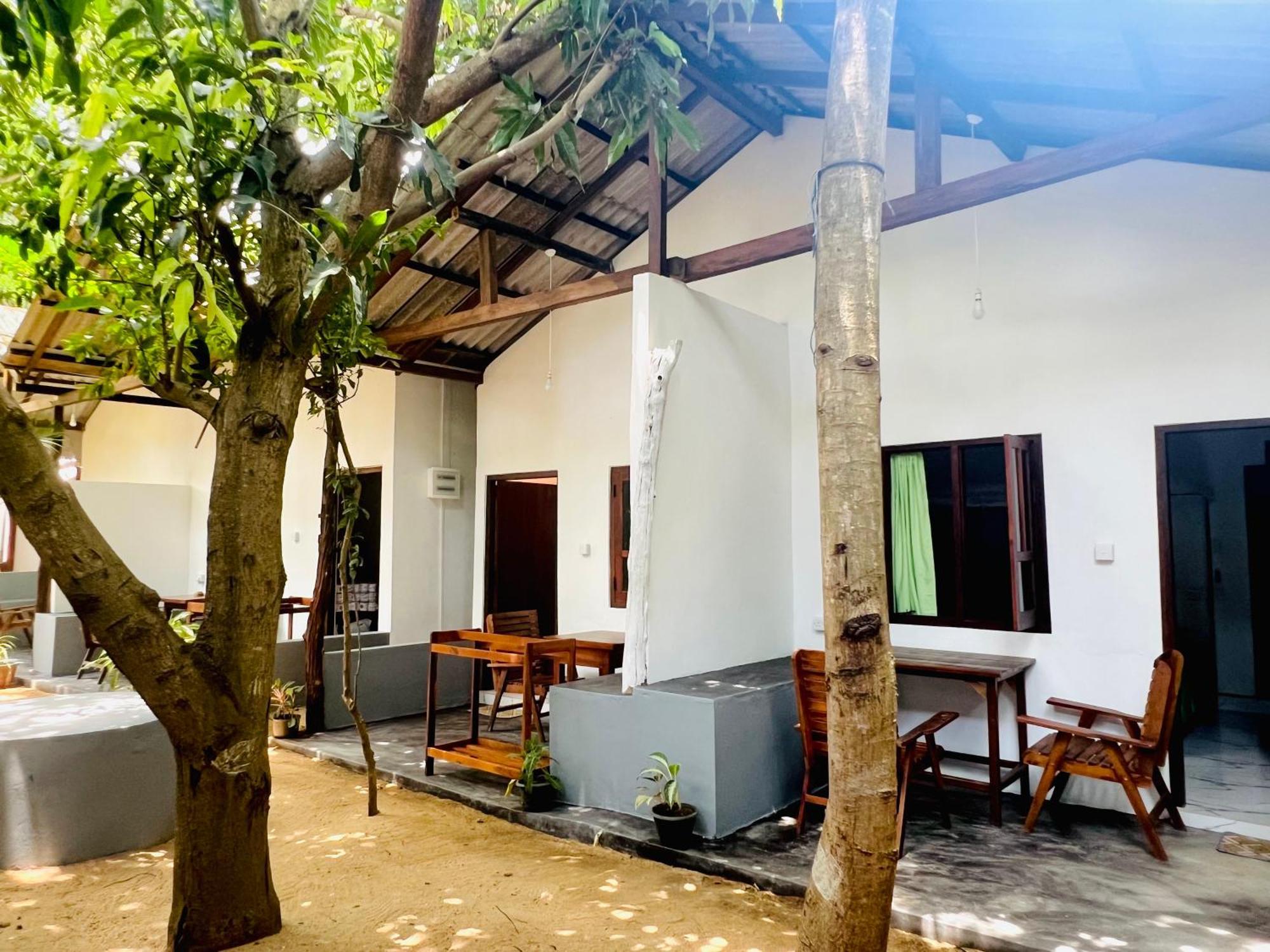 The Woodnest Villa Arugam Bay Exterior photo