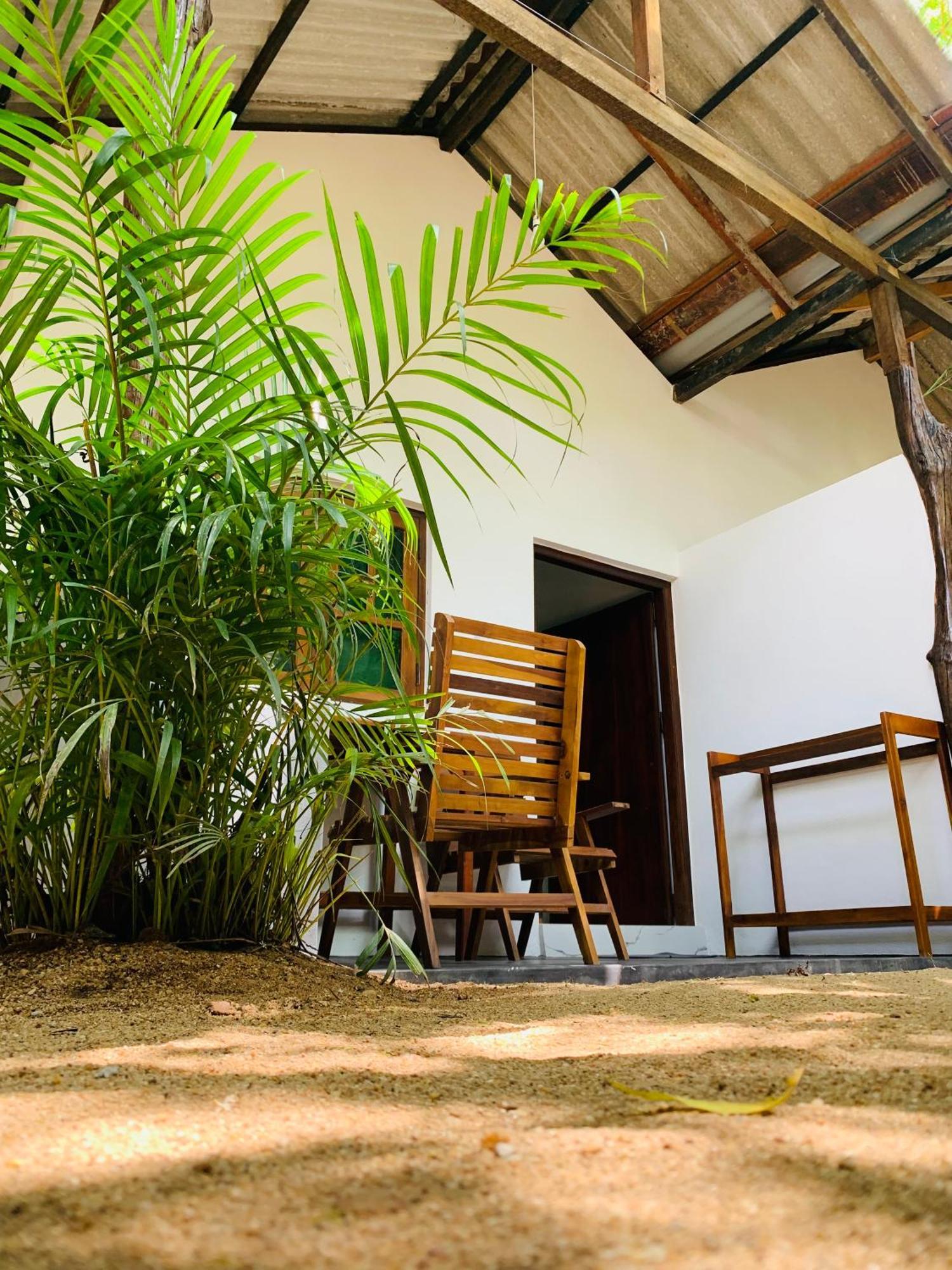 The Woodnest Villa Arugam Bay Exterior photo